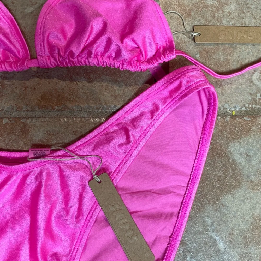 SKIMS TRIANGLE BIKINI TOP AND BOTTOM NEW WITH TAGS